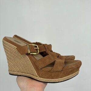 Ugg 9.5 Slip On Wedge Heels Open Toe Rattan Beach Resort Heels Platform Leather